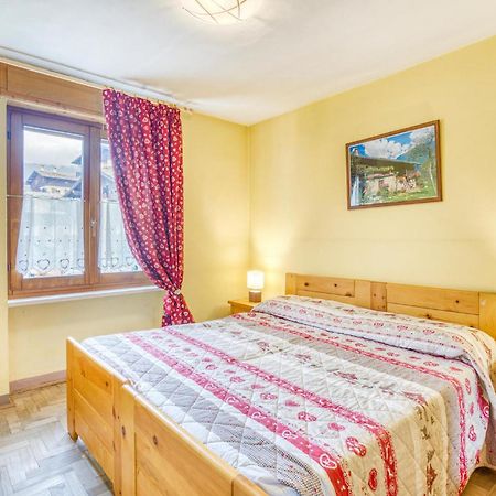 Вілла Casa Lucia Брюссон Екстер'єр фото